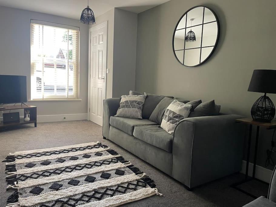 Oak House - 3Bed Townhouse With Free Parking In The Town Centre By Shortstays4U كينغز لين المظهر الخارجي الصورة